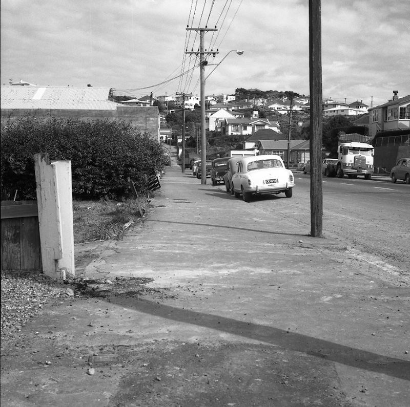 b. Footpath, Disraeli Street - Main Road Johnsonville