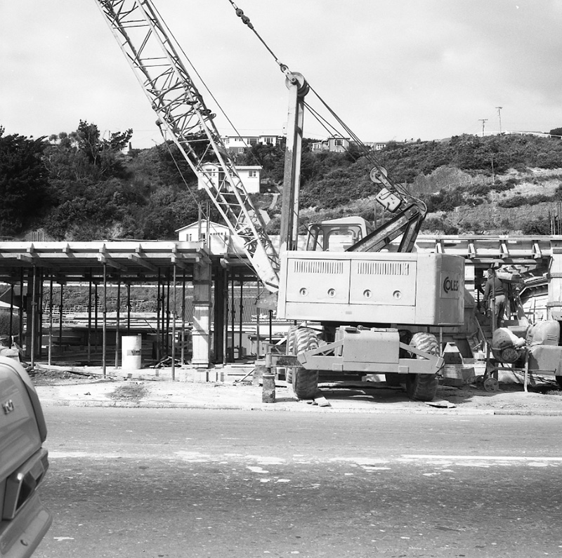 c. Footpath, Disraeli Street - Main Road Johnsonville