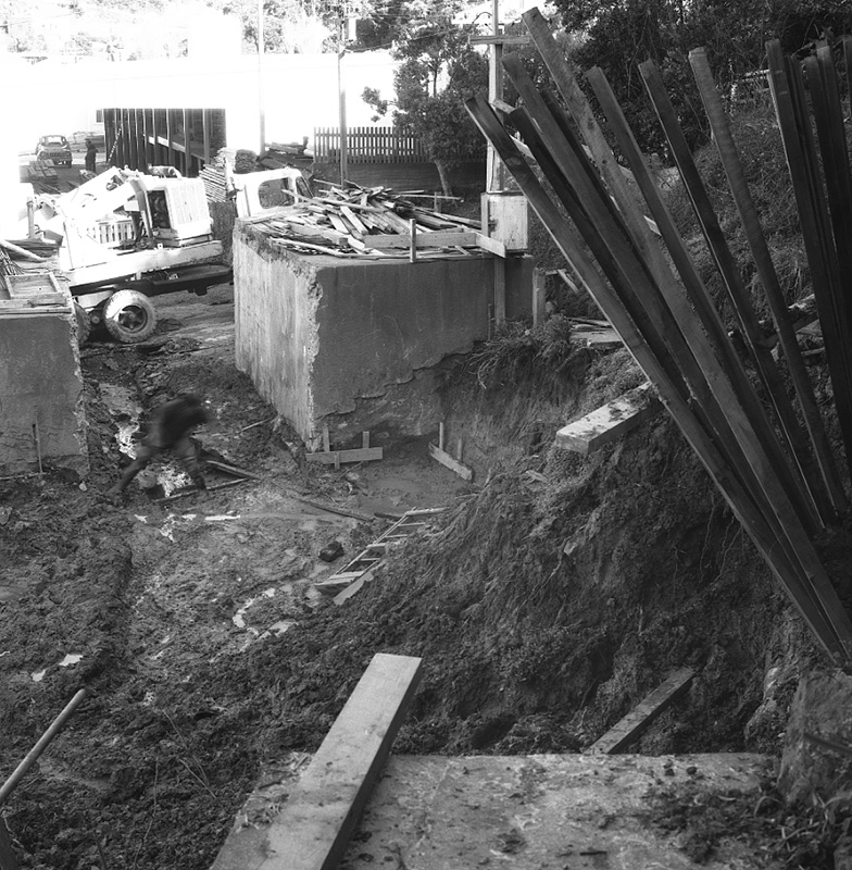 a. Drainage, Henry Street