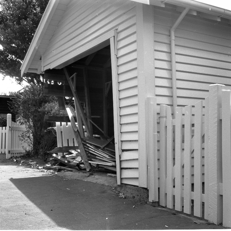b. Garage No 17 Ludlam St