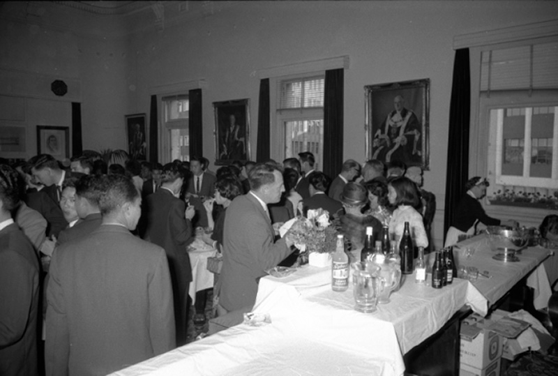 m. Reception to Colombe Plan Students