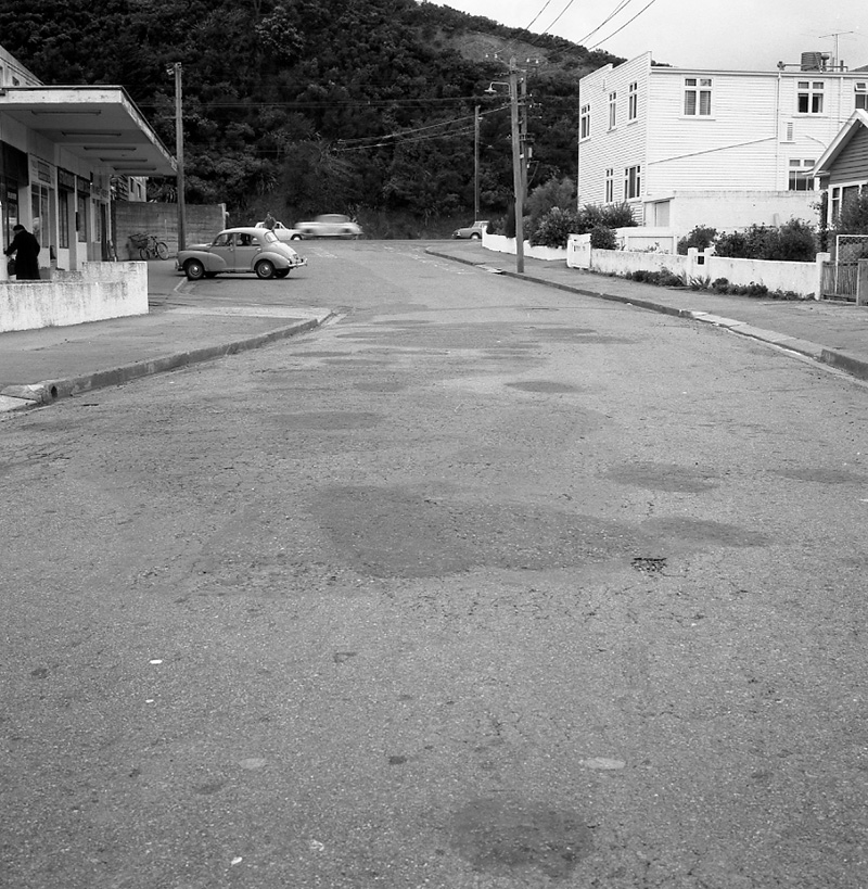 d. Glamis Avenue [streetscapes]