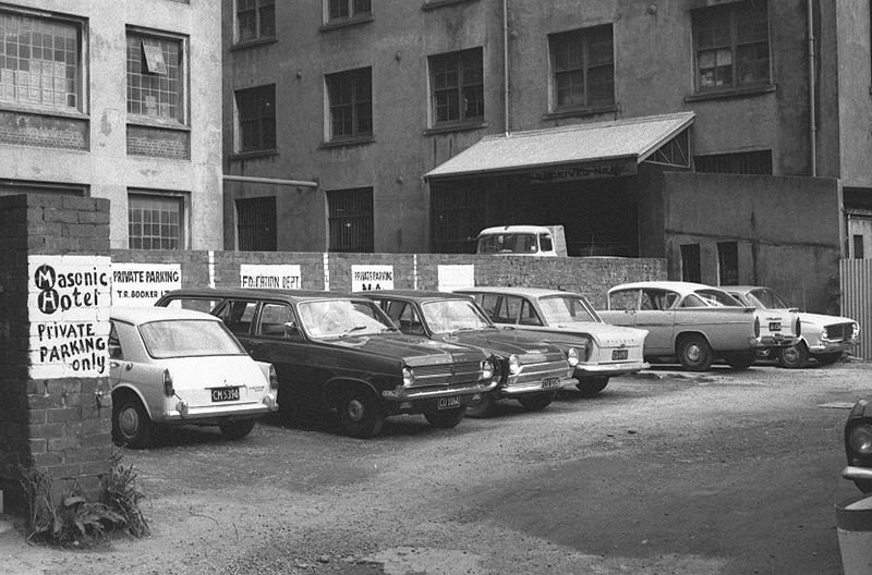 j. Cuba Street, Rear entrances