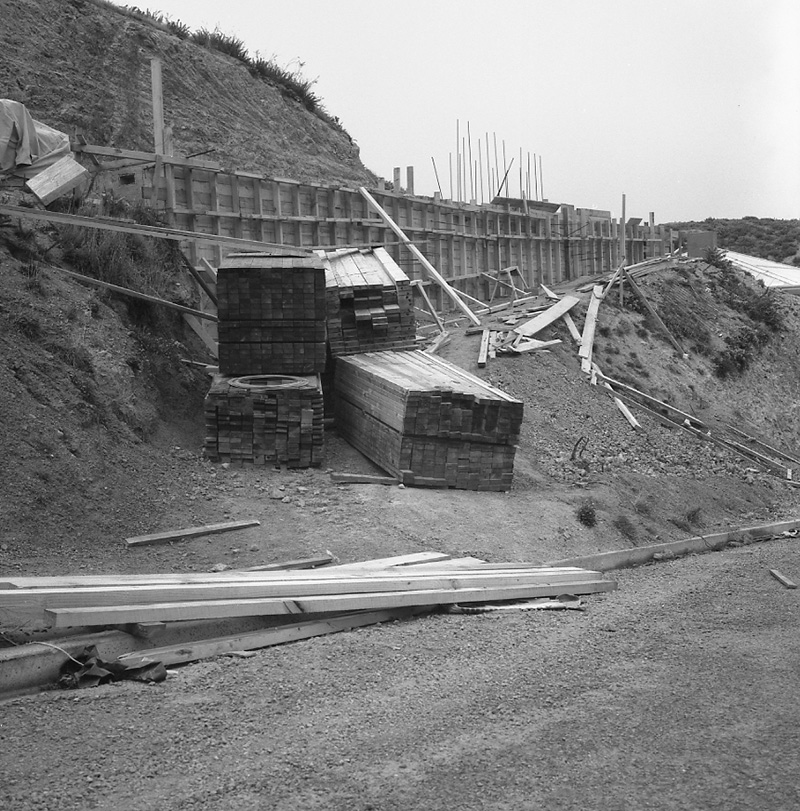 b. Nos 25-27-29 Montreal Grove