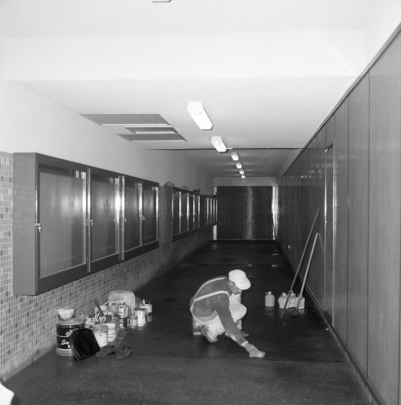 f. Lambton Quay Entrance, Municipal parking building