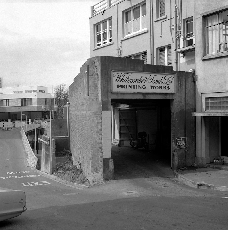 g. Lambton Quay Entrance, Municipal parking building