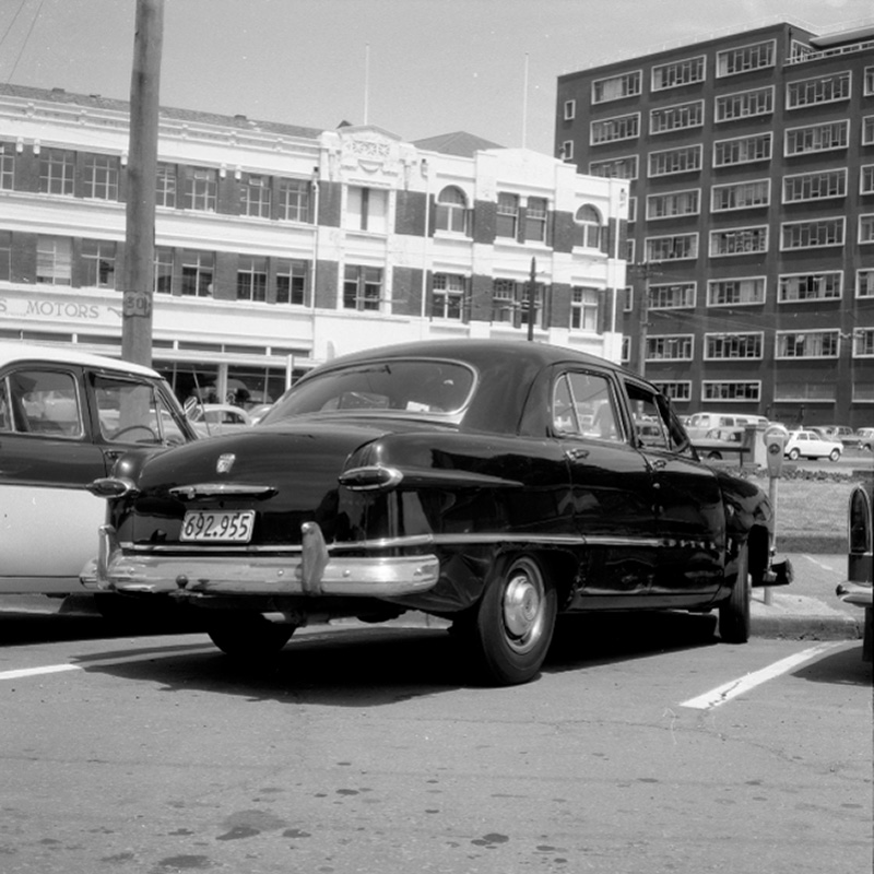 b. Traffic, Jervois Quay