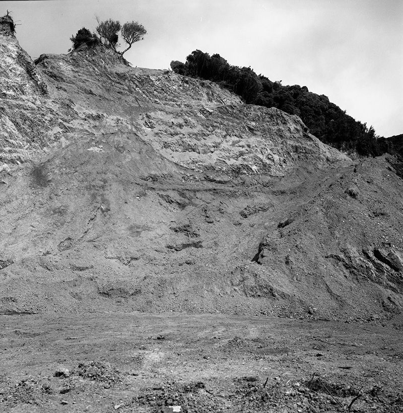 i. Holloway Road and Brosnahan Tce