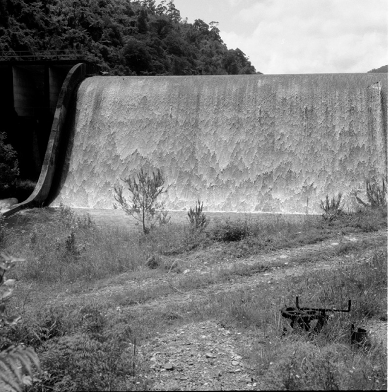 c. Pipe Bridge Petone. Gear Island. Morton Dam