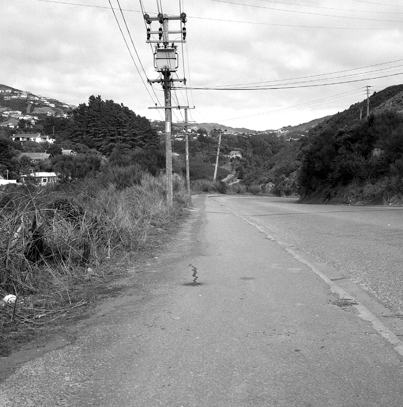 h. Footpath, Churchill Drive, Crofton Downs