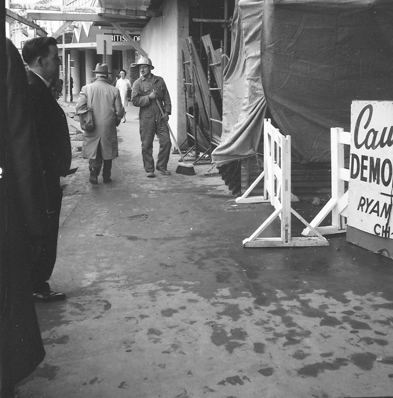 b. Lambton Quay, Municipal Assn building