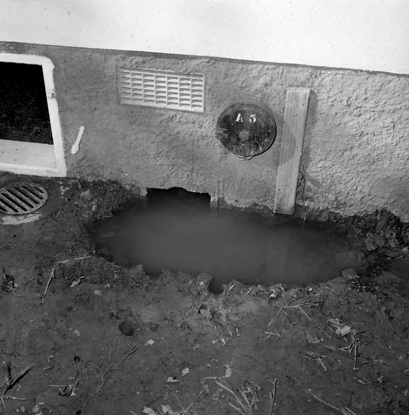 b. Duncan Terrace Flats, drainage