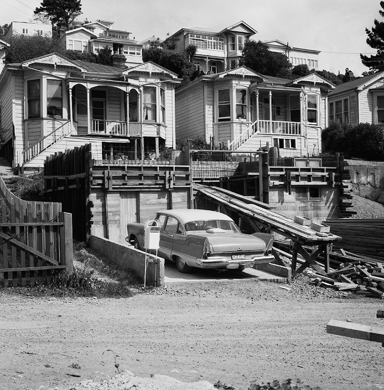 a. No 3 Melrose Crescent
