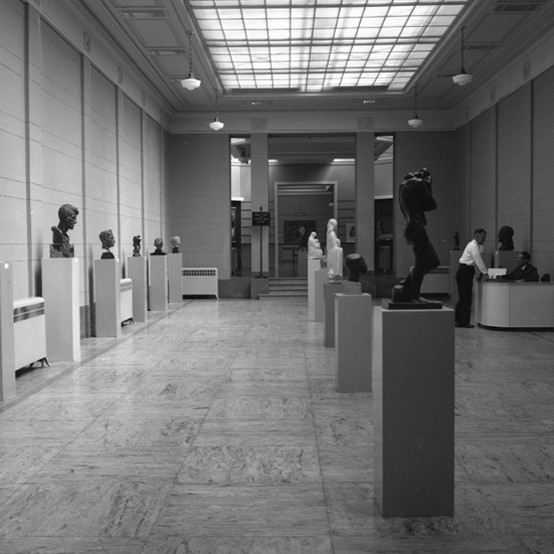i. Art Gallery
