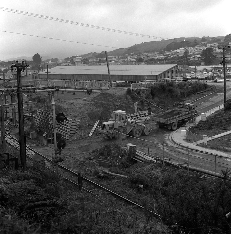 b. Bridge, Broderick Rd