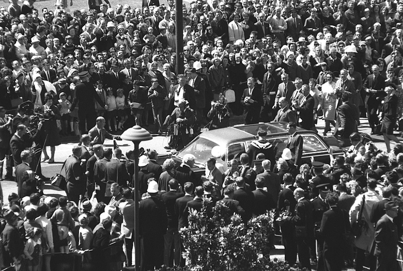 e. Reception for President Johnson, USA, Civic Square - with Mayor Kitts