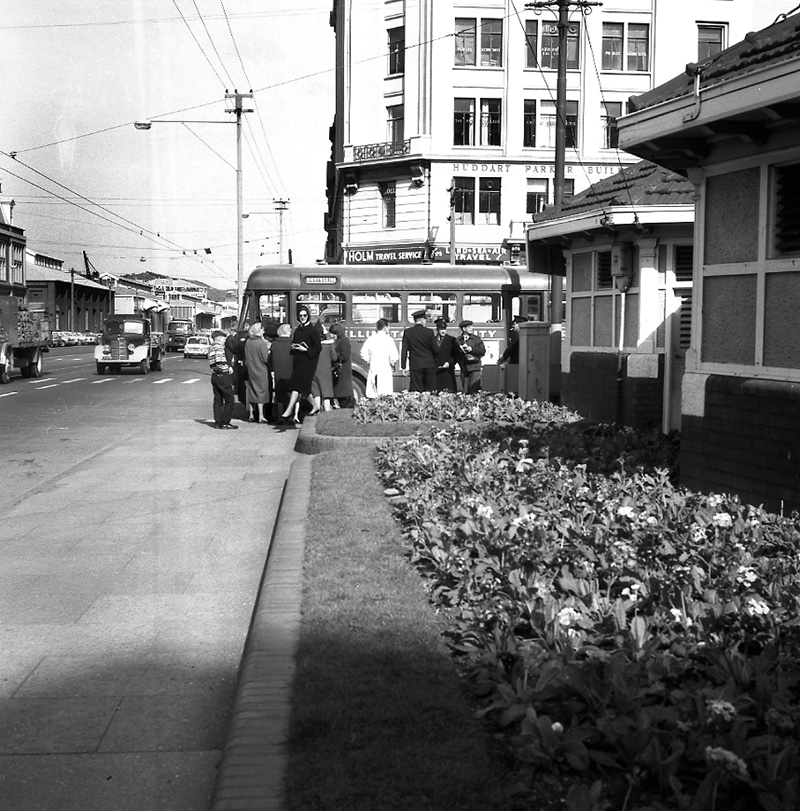 i. Observation bus tour