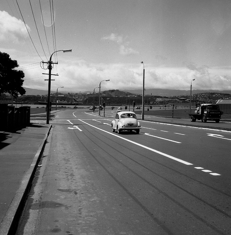 h. Traffic lights, Evans Bay