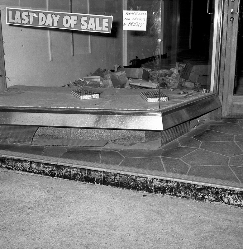 m. No 294-296 Lambton Quay