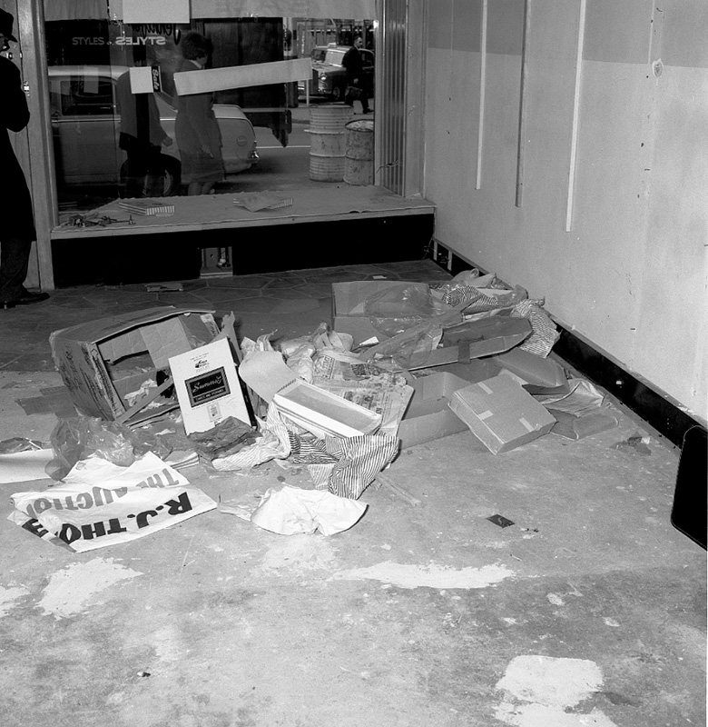 p. No 294-296 Lambton Quay