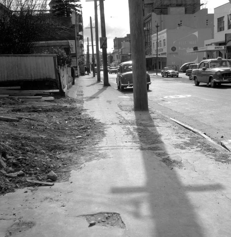 b. No 194 Willis Street