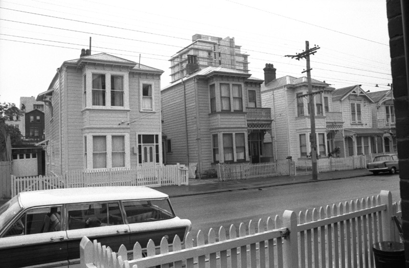 l. Renewal of old buildings