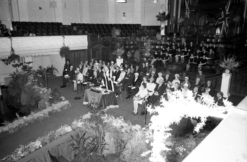 h. Reception, Town Hall, Sir Arthur Porritt