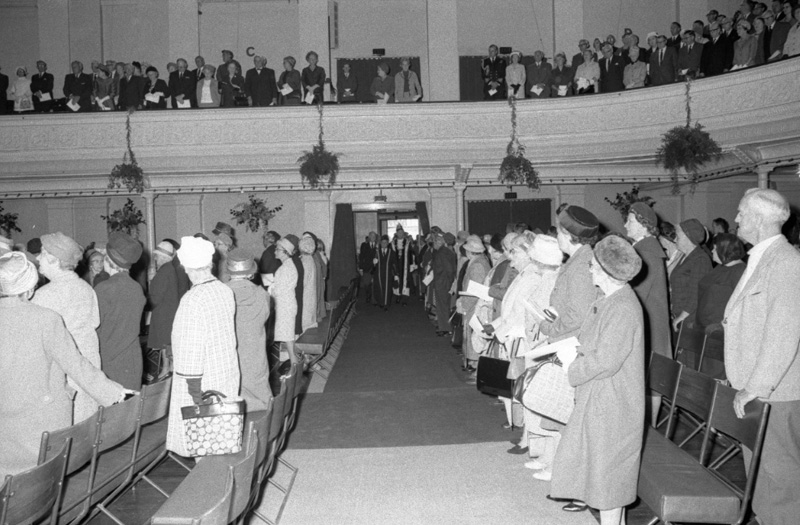 i. Reception, Town Hall, Sir Arthur Porritt