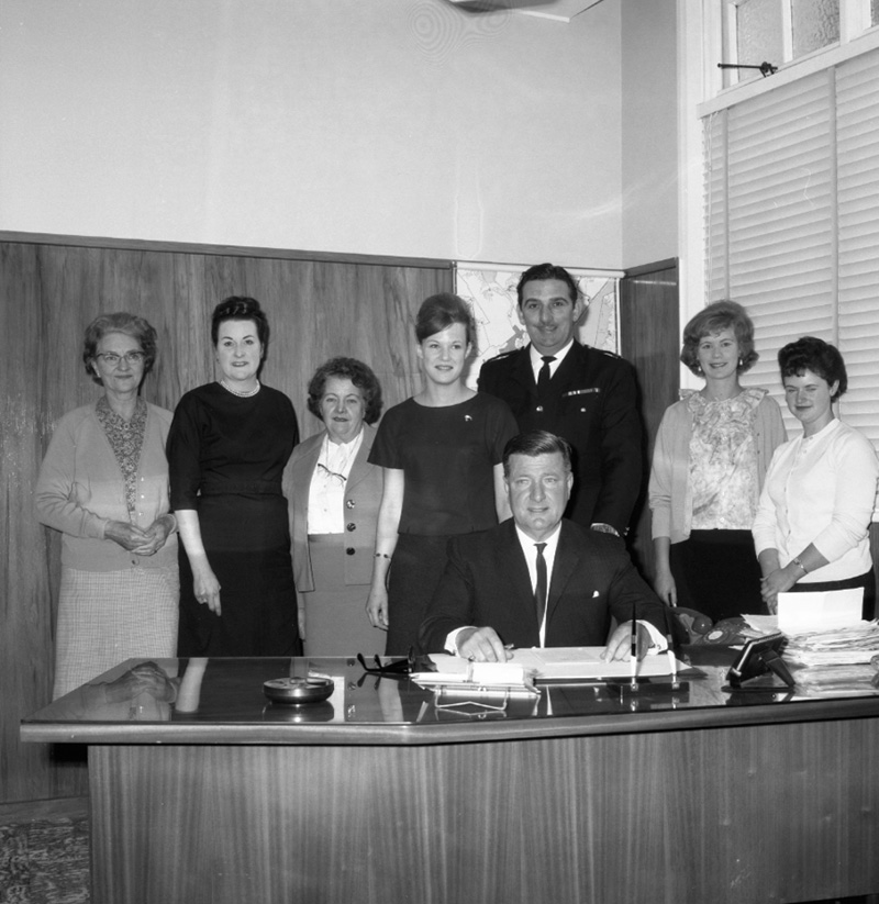 d. Group, Traffic House