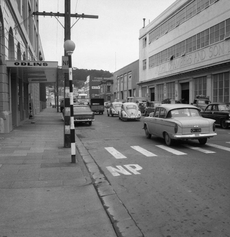 j. Traffic, Cable Street