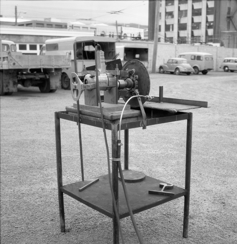 a. Electric Rail Cutter