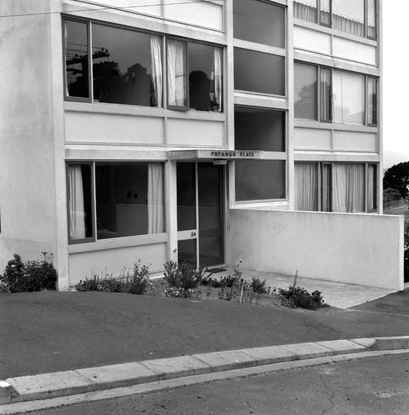 f. Flats, Open Space Surrounding