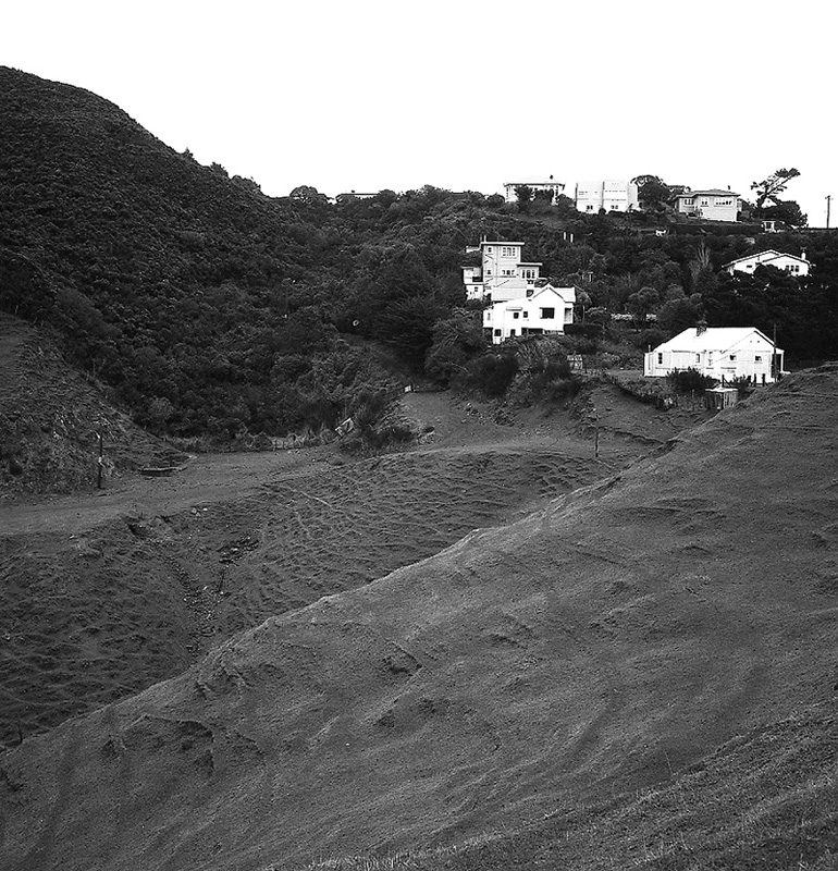 i. Tunnel - Waterworks, Maldive St