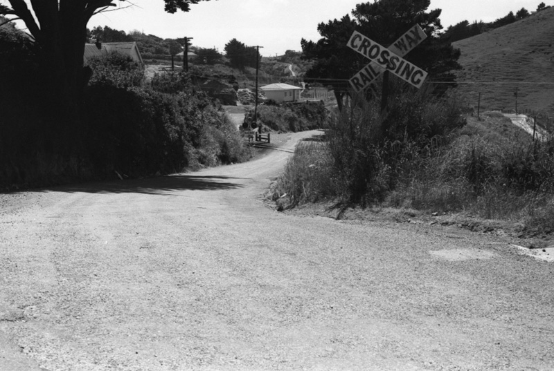 o. Fraser Avenue looking towards railway crossing
