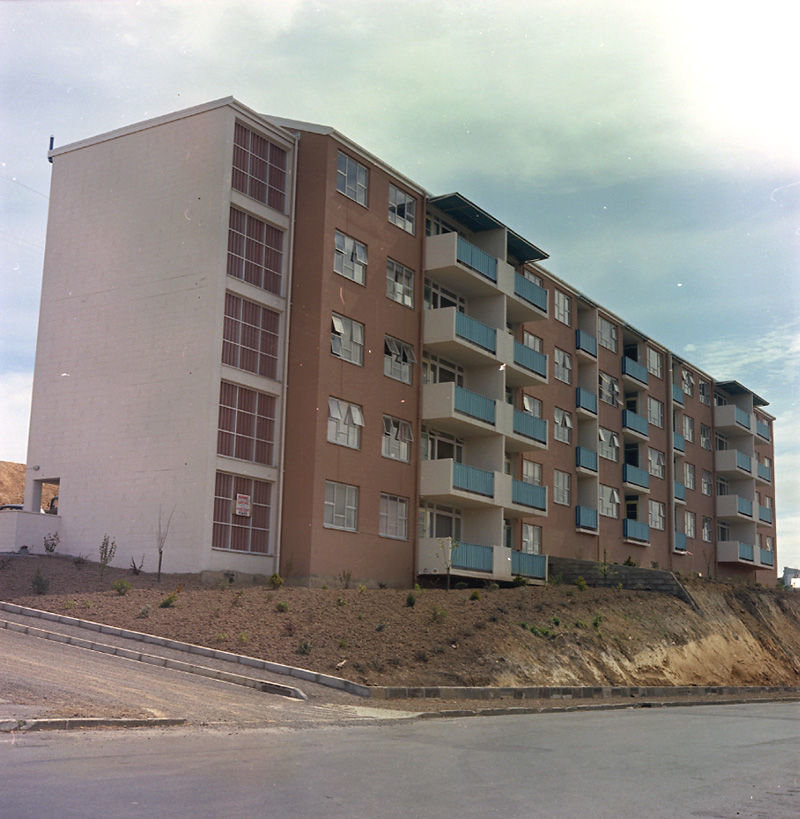 j. Hanson Street Flats development (and Mercer Street)