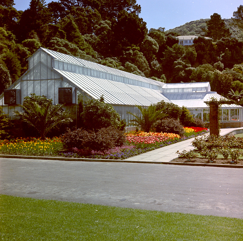 t. Botanical Gardens