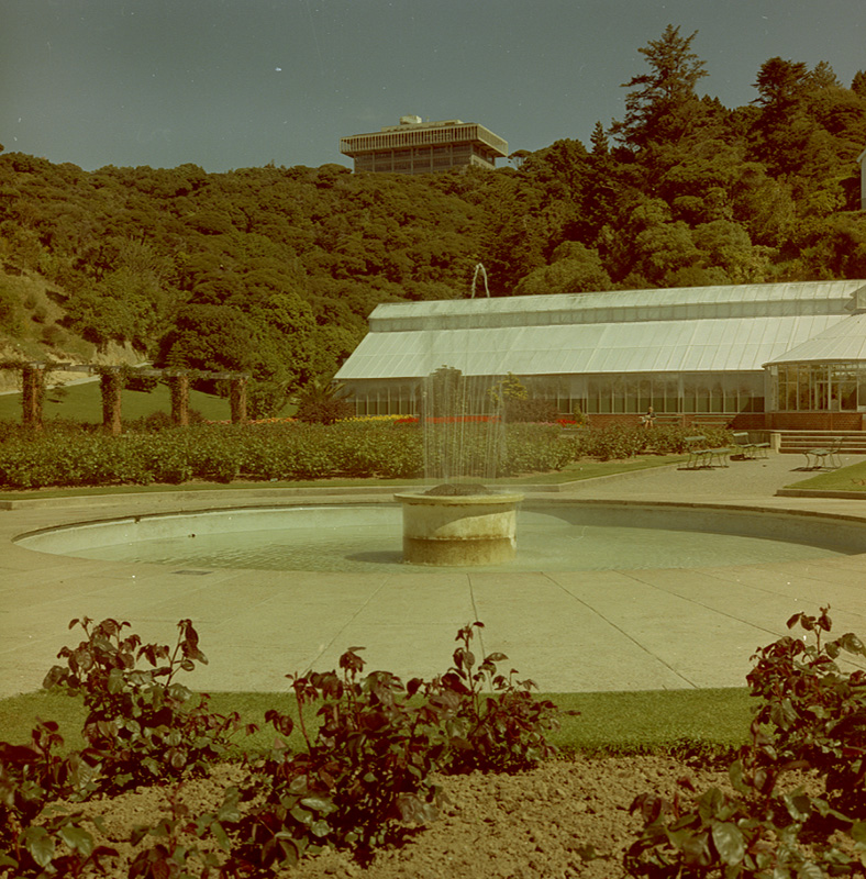 y. Botanical Gardens