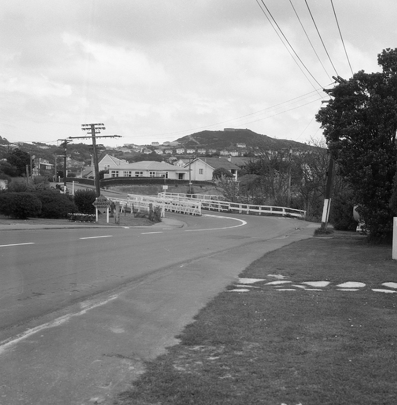 d. Box Hill Railway Bridge