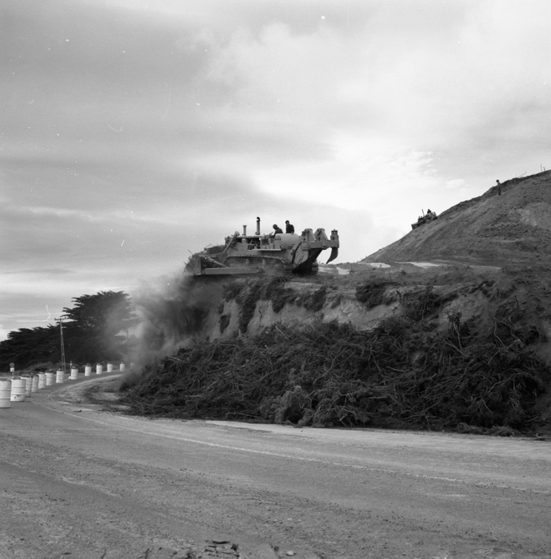 l. Machines, Burma Road