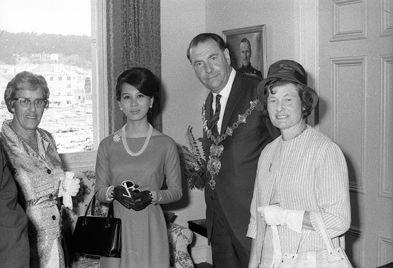 r. Reception, Marshall Kuy, South Vietnam