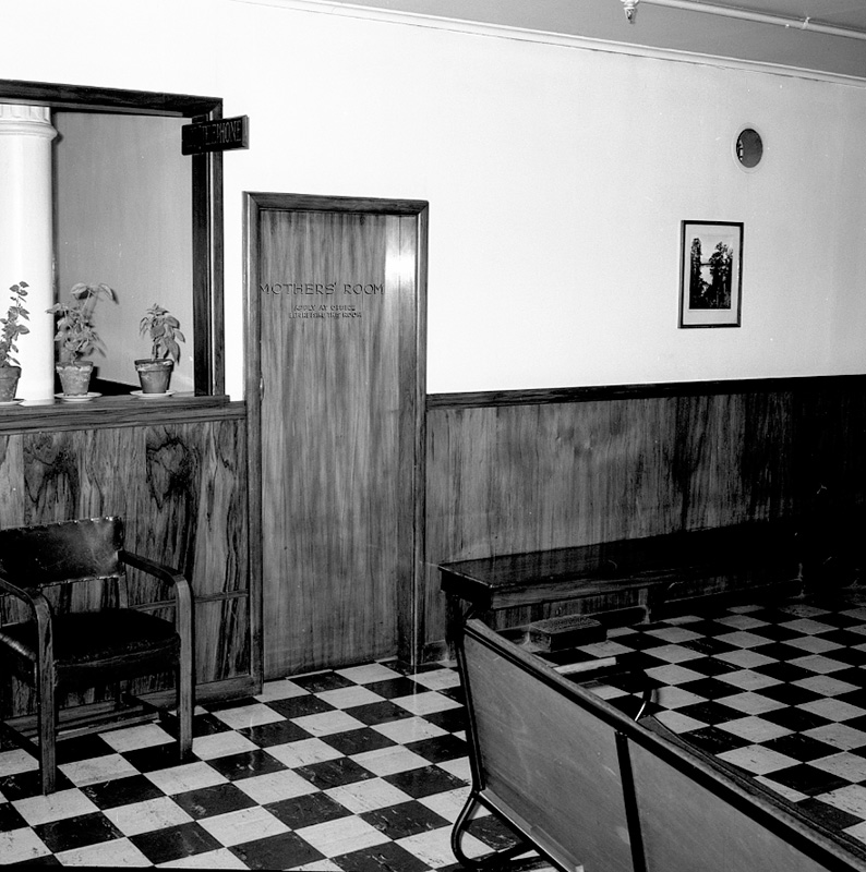 d. Ladies Conveniences, Kings Chambers, Willis Street