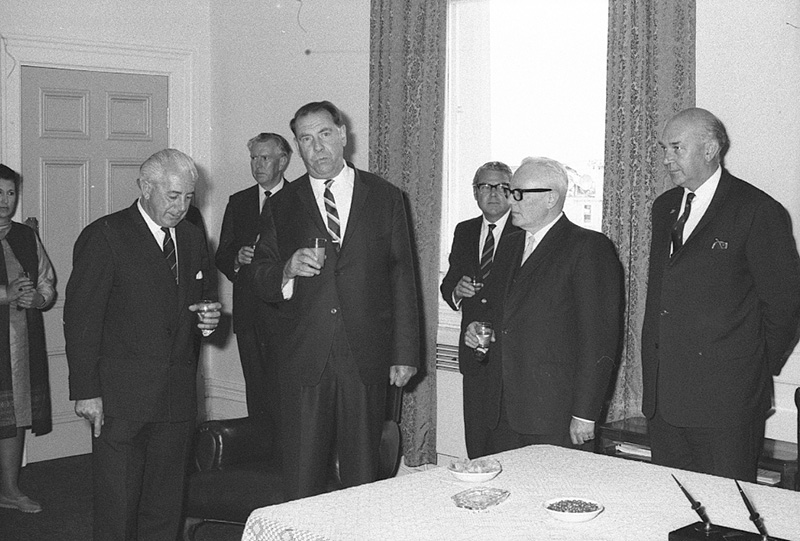 g. Reception, Mr Holt, Australian Prime Minister