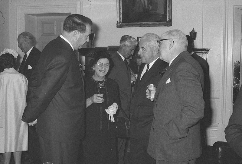 i. Reception, Mr Holt, Australian Prime Minister