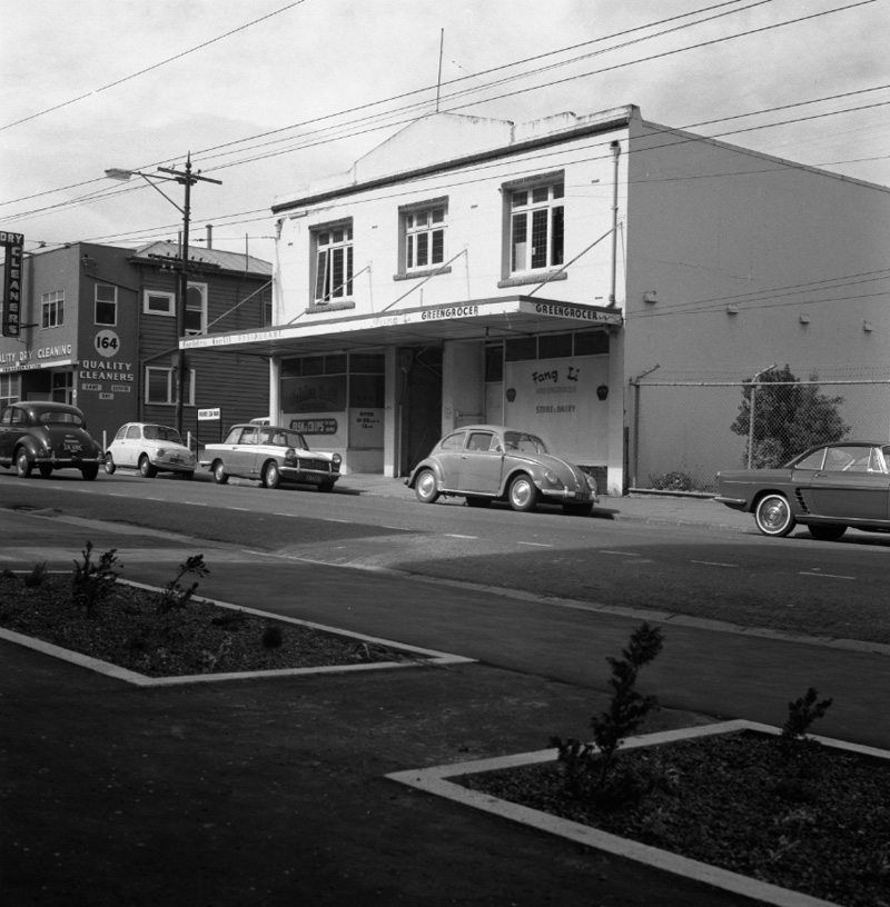 b. Molesworth St