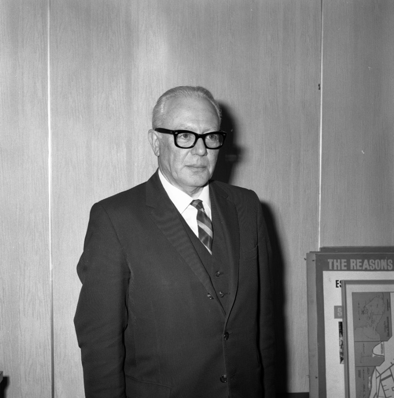 f. Mr John Turk
