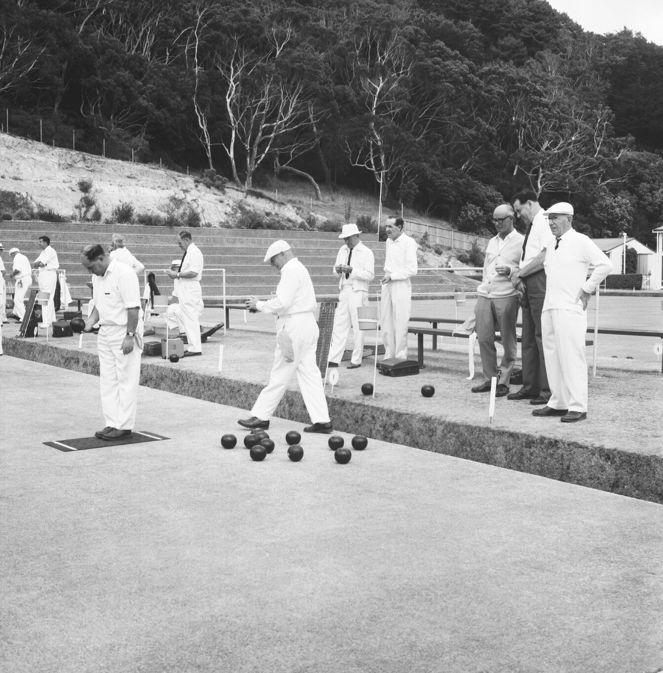 h. Bowls, Mount Victoria Club