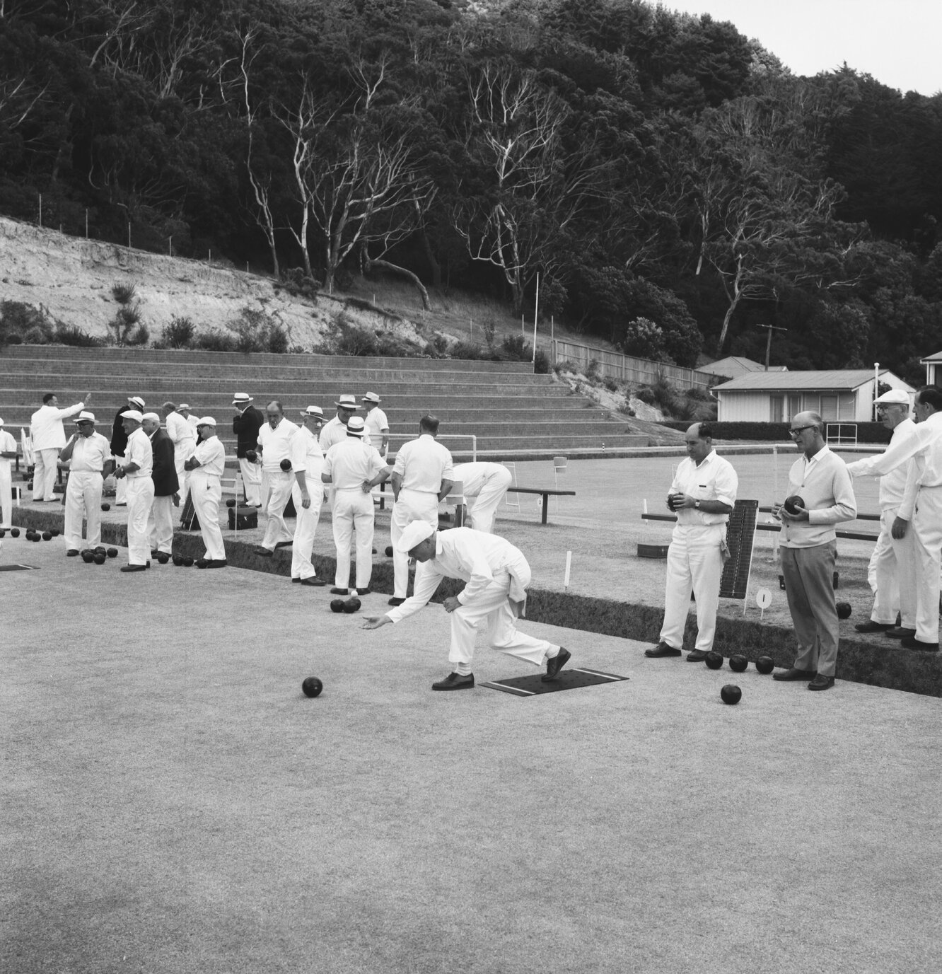 m. Bowls, Mount Victoria Club