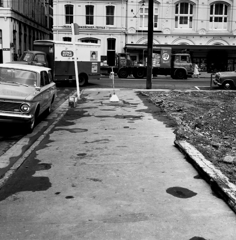 e. Footpath, Victoria and Harris Streets