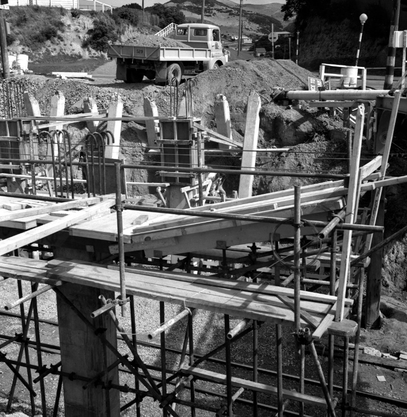 b. Bridge, Broderick Rd