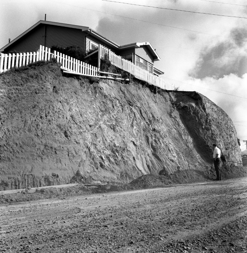 a. Nos 168-170 Ridgeway Extension